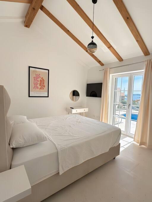 Luxury Michelle Villa *